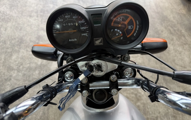 imagem-https://www.socarrao.com.br/sc-vehicle-images-prod/3939135/1789736585272-app-photos-MLqdMycB5tGEjOCV7vXzGDsuKRZ7n85n.jpg