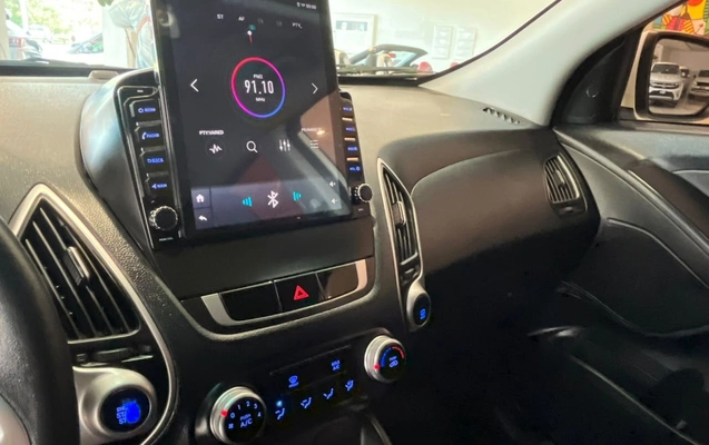 imagem-https://www.socarrao.com.br/sc-vehicle-images-prod/3939279/1789736759028-c1ddd3abe97c44df8f215b2a7cd3c8e5_1789736648522.jpg