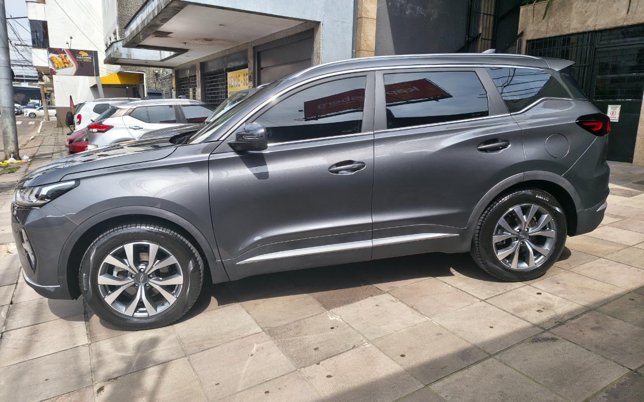 imagem-https://www.socarrao.com.br/sc-vehicle-images-prod/3939475/1789740299580-SU1HXzIwMjYwOTE4XzEwNDI1ODc2NF9IRFIuanBn.jpg