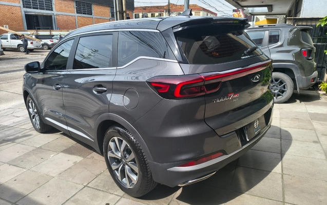 imagem-https://www.socarrao.com.br/sc-vehicle-images-prod/3939475/1789740299707-SU1HXzIwMjYwOTE4XzEwNDMwNjk2NV9IRFIuanBn.jpg
