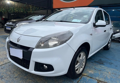 Renault Sandero 2014 Branco — foto 1 de 3