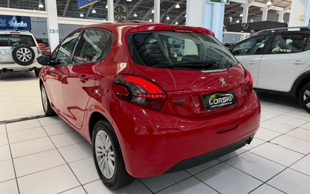 imagem-https://www.socarrao.com.br/sc-vehicle-images-prod/3939519/1789737474936-NjBhYzU4ZDYtOTUyZi00NDg1LWJlNjUtMjY1MTU2N2MwNmQ3LmpwZWc.jpeg