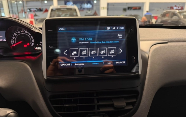 imagem-https://www.socarrao.com.br/sc-vehicle-images-prod/3939519/1789737475461-MDIzYzIzNTEtZGY2NS00NGJhLThlYWQtYmU4NmM3ZTliYWJmLmpwZWc.jpeg