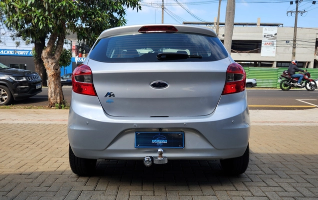 imagem-https://www.socarrao.com.br/sc-vehicle-images-prod/3939698/1789737683208-ffedc897-a59f-4976-b029-1d4bd0368b2a.jpg