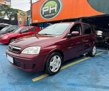 Chevrolet Corsa 2011 Vermelho — foto 1 de 3