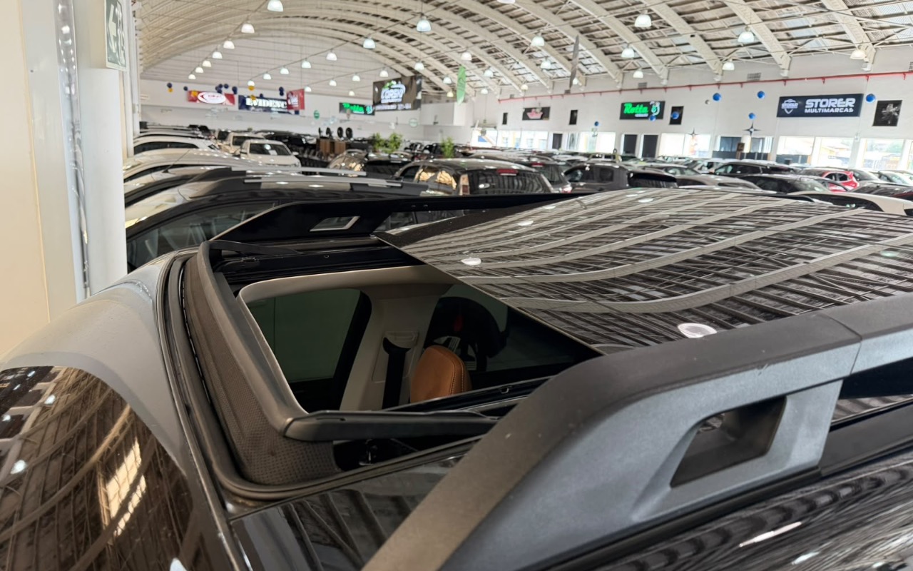 imagem-https://www.socarrao.com.br/sc-vehicle-images-prod/3939827/1789737829702-NjZlODVjYjYtYzFhNC00MDIyLTkyMWMtOWMzZTdjMzA0ZDFiLmpwZWc.jpeg