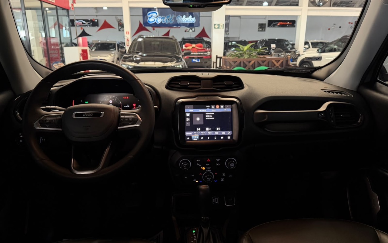 imagem-https://www.socarrao.com.br/sc-vehicle-images-prod/3939895/1789738072795-ZDQ1YWFjOTAtNWNjNC00NTg0LThkY2EtNjFlM2NhMjMzNjllLmpwZWc.jpeg