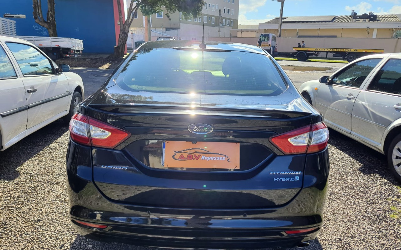 imagem-https://www.socarrao.com.br/sc-vehicle-images-prod/3939901/1789738093797-V2hhdHNBcHAgSW1hZ2UgMjAyNi0wOS0xOCBhdCAxMC4xNS4yMiAoMSkuanBlZw.jpeg