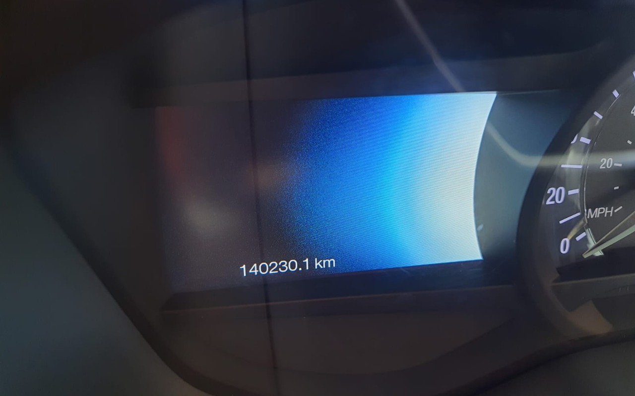 imagem-https://www.socarrao.com.br/sc-vehicle-images-prod/3939901/1789738093941-V2hhdHNBcHAgSW1hZ2UgMjAyNi0wOS0xOCBhdCAxMC4xNS4yMy5qcGVn.jpeg