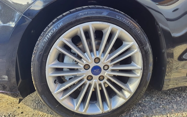 imagem-https://www.socarrao.com.br/sc-vehicle-images-prod/3939901/1789738094877-V2hhdHNBcHAgSW1hZ2UgMjAyNi0wOS0xOCBhdCAxMC4xNS4yNCAoMSkuanBlZw.jpeg