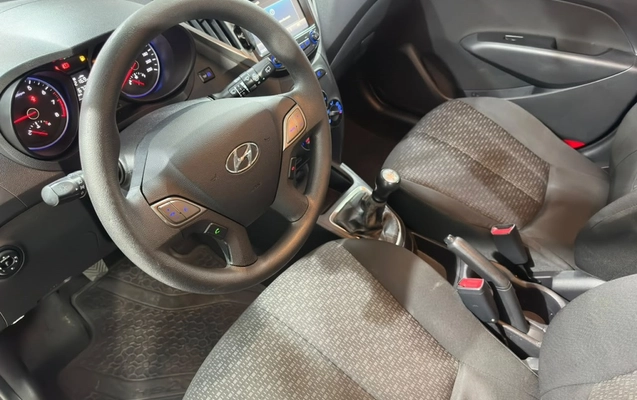 imagem-https://www.socarrao.com.br/sc-vehicle-images-prod/3939904/1789738132024-5_102816.jpg