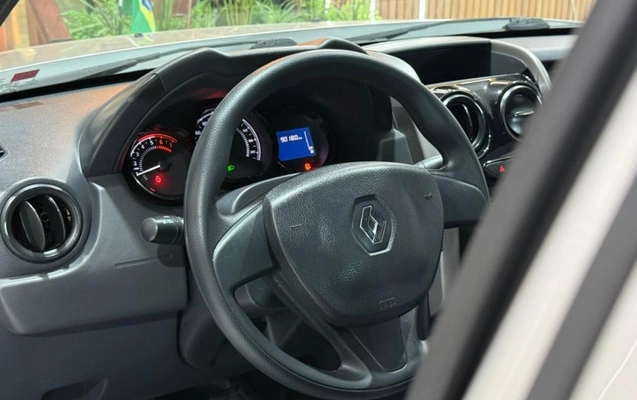imagem-https://www.socarrao.com.br/sc-vehicle-images-prod/3939916/1789738276267-vehicle_image_1789738232_65e0118fbe6c9ccbe938eeae74e1fa4b.jpeg