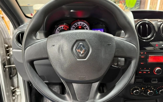 imagem-https://www.socarrao.com.br/sc-vehicle-images-prod/3939916/1789738276268-vehicle_image_1789738234_a3606c1eb0a23da5d40deb8957311bfa.jpeg