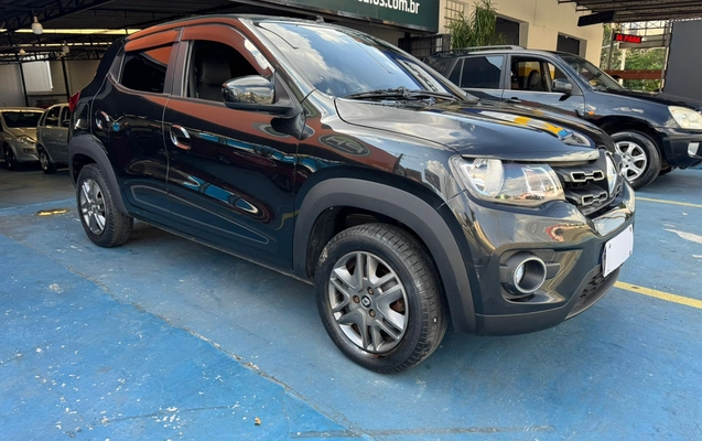 imagem-https://www.socarrao.com.br/sc-vehicle-images-prod/3940142/1789738588818-2f56f9d4-bd31-4c8b-8500-8eebaea22844.jpg