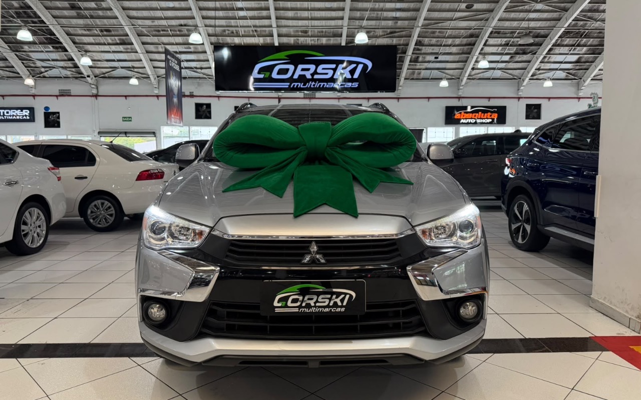 imagem-https://www.socarrao.com.br/sc-vehicle-images-prod/3940170/1789738623668-YTQ0ZjJmMDAtOTIzZS00OTRiLWI1OGUtZDhlOWMwYjUwM2RlLmpwZWc.jpeg
