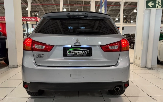 imagem-https://www.socarrao.com.br/sc-vehicle-images-prod/3940170/1789738623876-OWJiODEzY2UtODI4Zi00ZDNmLWFhZGEtOWQ0ZWZmNDUwZDBjLmpwZWc.jpeg