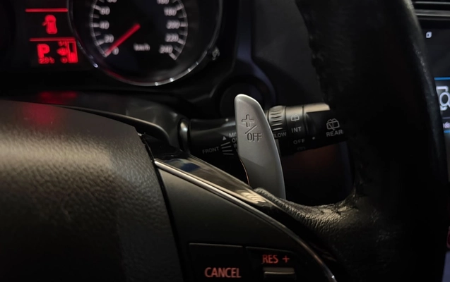 imagem-https://www.socarrao.com.br/sc-vehicle-images-prod/3940170/1789738624290-Zjg1MjBhNTMtNWY5Ni00YzZkLTk2OTAtNWYzZmRlNGViNjgyLmpwZWc.jpeg