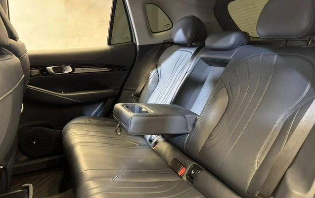 imagem-https://www.socarrao.com.br/sc-vehicle-images-prod/3940308/1790017681227-8489451_4_B_25c34ce5f2.jpeg