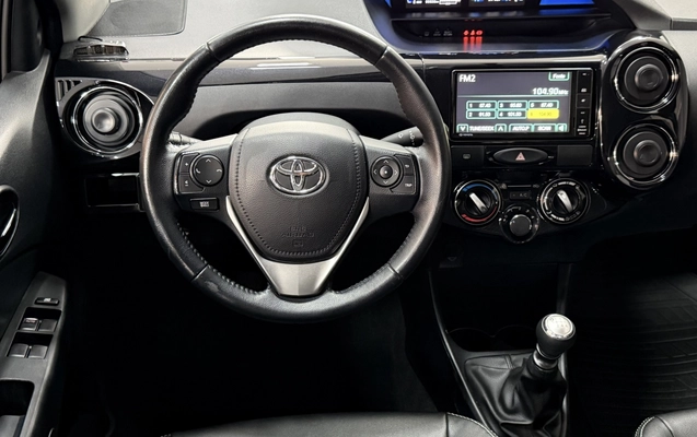 imagem-https://www.socarrao.com.br/sc-vehicle-images-prod/3940420/1789739402391-8_010122.jpg