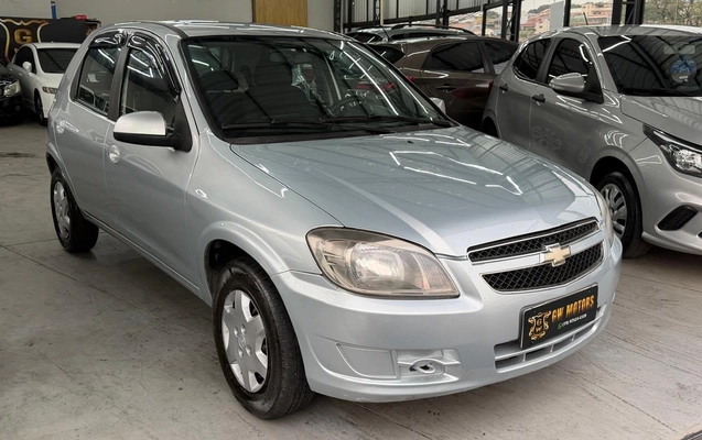 imagem-https://www.socarrao.com.br/sc-vehicle-images-prod/3940676/1789739777592-V2hhdHNBcHAgSW1hZ2UgMjAyNi0wOS0xOCBhdCAxMC41NC4yMy5qcGVn.jpeg