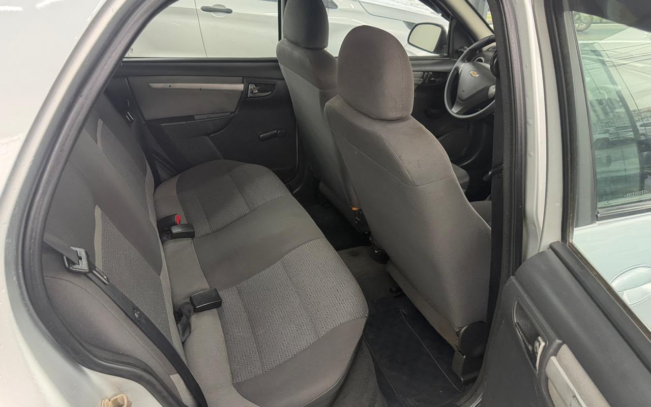 imagem-https://www.socarrao.com.br/sc-vehicle-images-prod/3940676/1789739777936-V2hhdHNBcHAgSW1hZ2UgMjAyNi0wOS0xOCBhdCAxMC41NC4yNSAoMikuanBlZw.jpeg