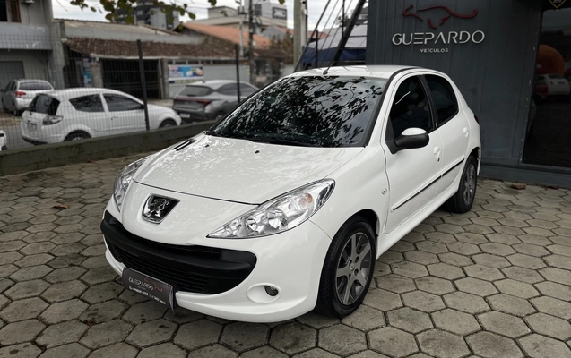 imagem-https://www.socarrao.com.br/sc-vehicle-images-prod/3940699/1789739873491-1_033706.jpg