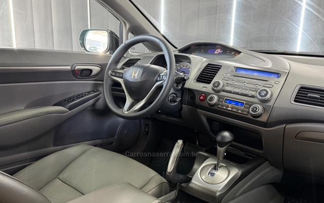 imagem-https://www.socarrao.com.br/sc-vehicle-images-prod/3940983/1789740506237-390a5dc9383b3edea27d47555742de91_big.jpeg
