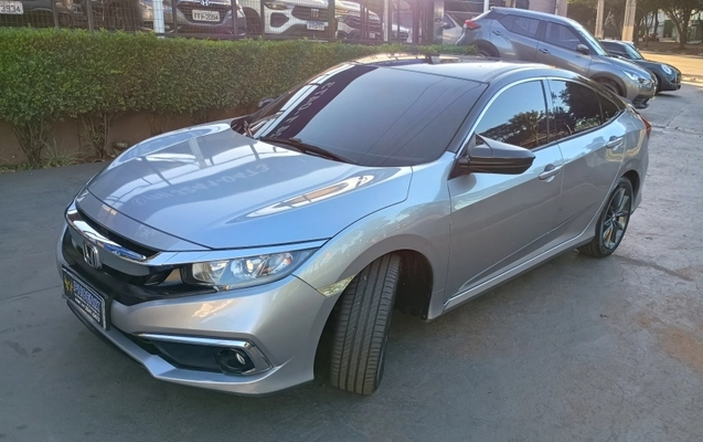imagem-https://www.socarrao.com.br/sc-vehicle-images-prod/3941075/1789740722638-CnXZVgk4oHfzP8Vqct85UoLSVz2Go1VY.jpg
