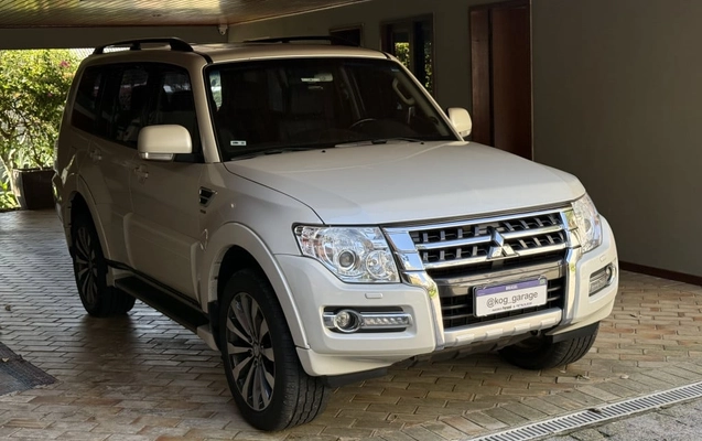 imagem-https://www.socarrao.com.br/sc-vehicle-images-prod/3941117/1789740969523-vehicle_image_1789740698_bc96306182a1771e029fc53686c953a7.jpeg