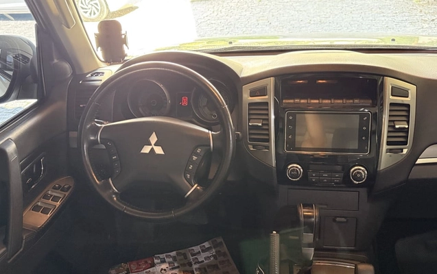 imagem-https://www.socarrao.com.br/sc-vehicle-images-prod/3941117/1789740969551-vehicle_image_1789740763_2bbbfa2e2cf31667d176d51acef18f7e.jpeg