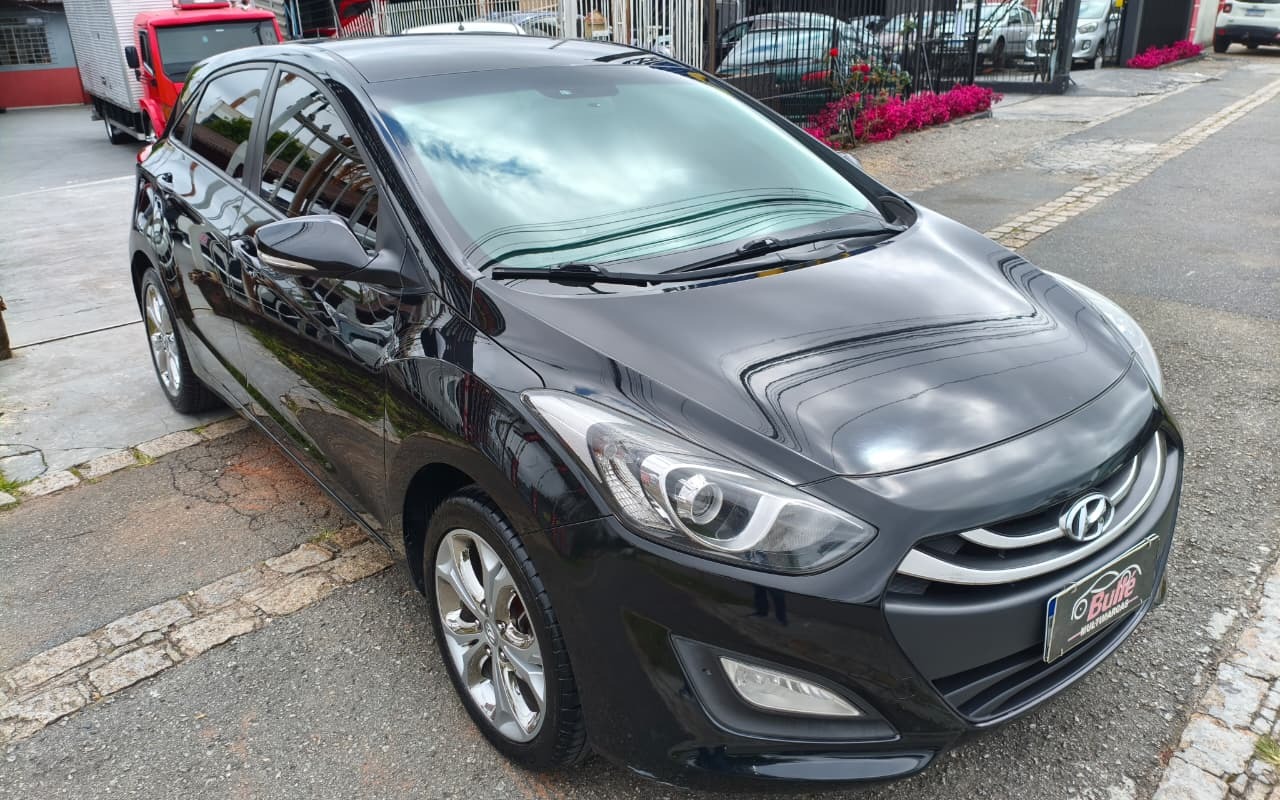 imagem-https://www.socarrao.com.br/sc-vehicle-images-prod/3941195/1789741092159-V2hhdHNBcHAgSW1hZ2UgMjAyNi0wOS0xOCBhdCAxMC4zNi40NiAoMSkuanBlZw.jpeg