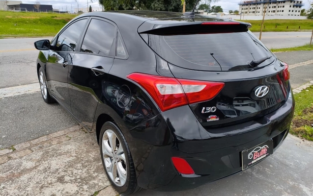 imagem-https://www.socarrao.com.br/sc-vehicle-images-prod/3941195/1789741092410-V2hhdHNBcHAgSW1hZ2UgMjAyNi0wOS0xOCBhdCAxMC4zNi40NSAoMSkuanBlZw.jpeg