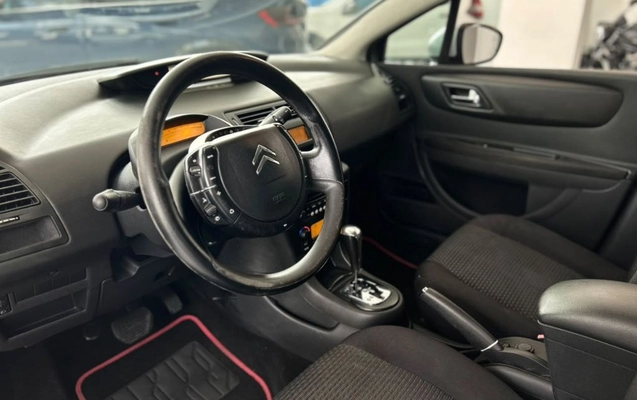 imagem-https://www.socarrao.com.br/sc-vehicle-images-prod/3941371/1789827437963-gb-3233f0d.jpeg