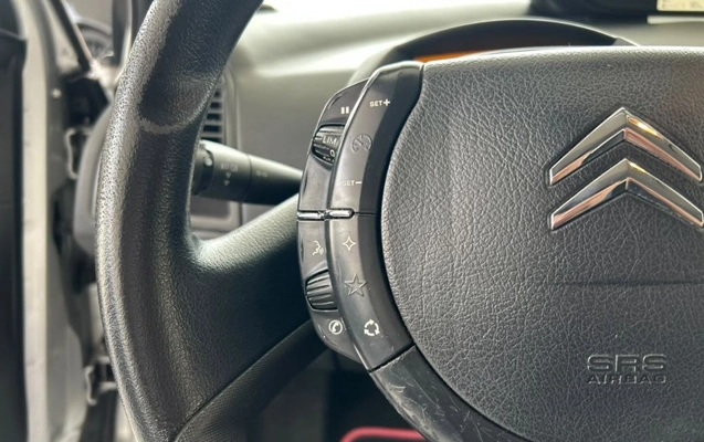 imagem-https://www.socarrao.com.br/sc-vehicle-images-prod/3941371/1789827437975-gb-694cb52.jpeg