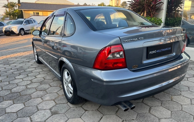 imagem-https://www.socarrao.com.br/sc-vehicle-images-prod/3941473/1789741650433-SU1HXzI2NDAuanBlZw.jpeg