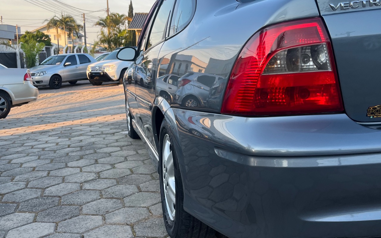 imagem-https://www.socarrao.com.br/sc-vehicle-images-prod/3941473/1789741650547-SU1HXzI2NDEuanBlZw.jpeg
