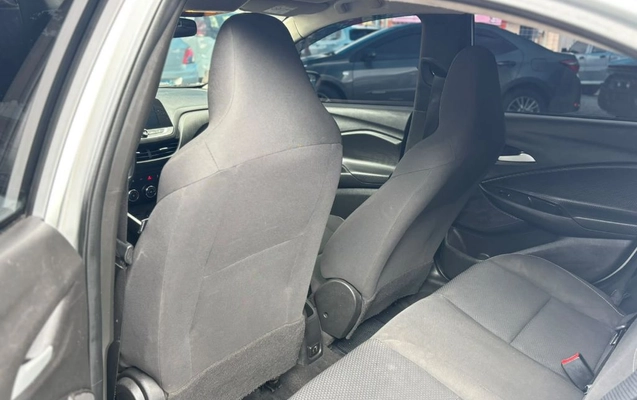 imagem-https://www.socarrao.com.br/sc-vehicle-images-prod/3941474/1789742989832-gb-f9cd95d.jpeg