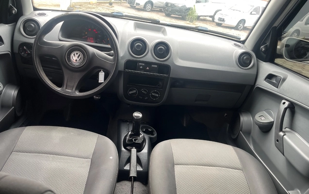 imagem-https://www.socarrao.com.br/sc-vehicle-images-prod/3941518/1789744871285-SU1HXzIxOTguanBlZw.jpeg