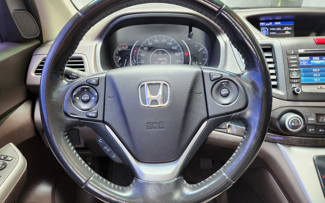 imagem-https://www.socarrao.com.br/sc-vehicle-images-prod/3941896/1789742533499-MjAyNjA5MThfMTExMjA5LmpwZw.jpg