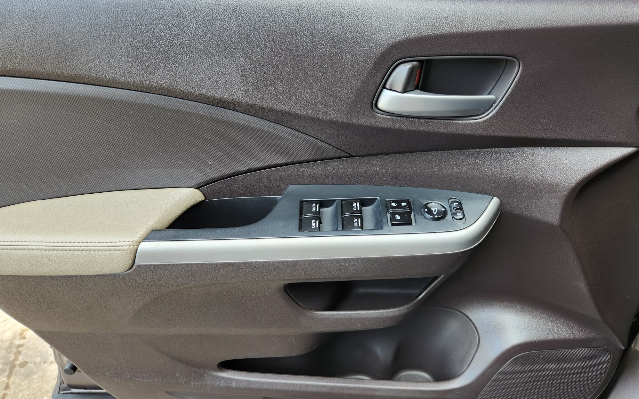 imagem-https://www.socarrao.com.br/sc-vehicle-images-prod/3941896/1789742534674-MjAyNjA5MThfMTExMTQ4LmpwZw.jpg