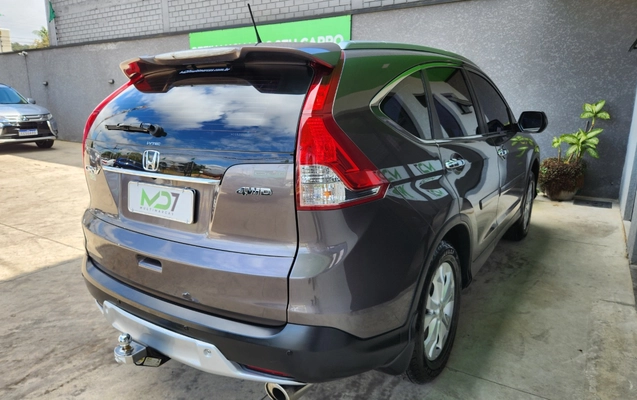 imagem-https://www.socarrao.com.br/sc-vehicle-images-prod/3941896/1789742534990-MjAyNjA5MThfMTEwODIwLmpwZw.jpg