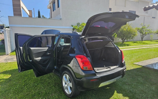 imagem-https://www.socarrao.com.br/sc-vehicle-images-prod/3941923/1789742739562-14_113935.jpg