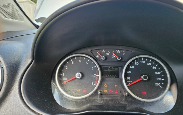 imagem-https://www.socarrao.com.br/sc-vehicle-images-prod/3942040/1789742912798-12_114147.jpg
