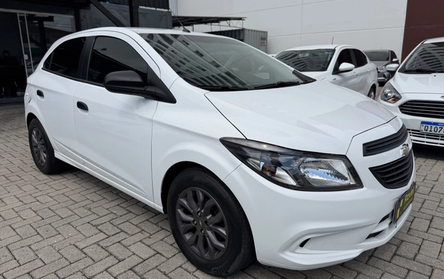 imagem-https://www.socarrao.com.br/sc-vehicle-images-prod/3942196/1789743110666-003_e59b0a57bd96a5260c4575c84bc32226.jpg
