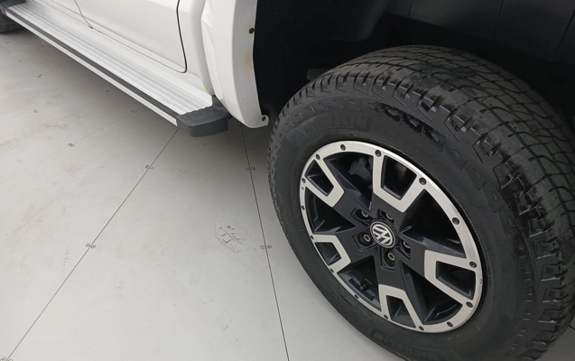 imagem-https://www.socarrao.com.br/sc-vehicle-images-prod/3942217/1789743143229-13.jpg
