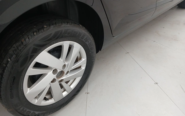 imagem-https://www.socarrao.com.br/sc-vehicle-images-prod/3942264/1789743244312-15.jpg