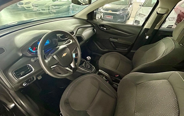 imagem-https://www.socarrao.com.br/sc-vehicle-images-prod/3942275/1789743576096-03007a7d0dea4f60ac7d8f78462b39f2_1789743189241.jpg