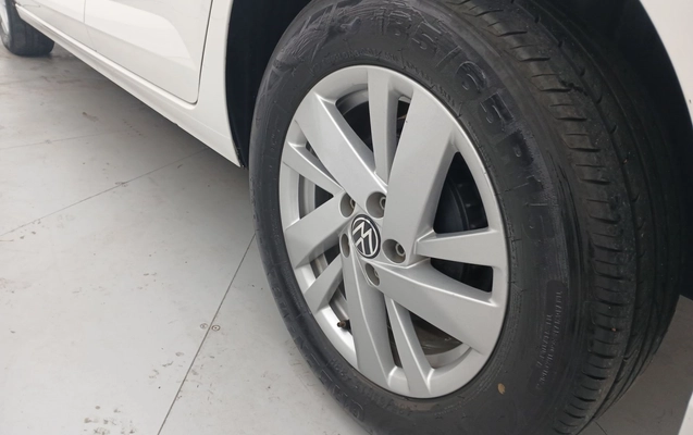 imagem-https://www.socarrao.com.br/sc-vehicle-images-prod/3942296/1789743307364-13.jpg