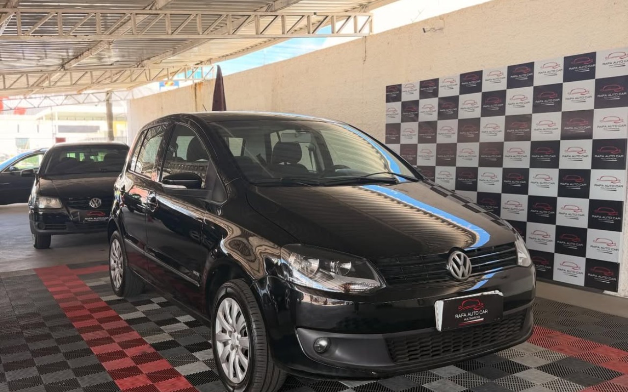 Volkswagen Fox 2015 Preto — foto 1 de 3