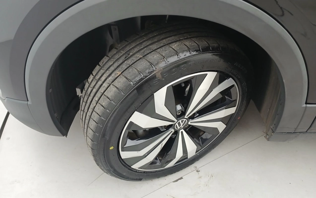 imagem-https://www.socarrao.com.br/sc-vehicle-images-prod/3942718/1789744133990-12.jpg